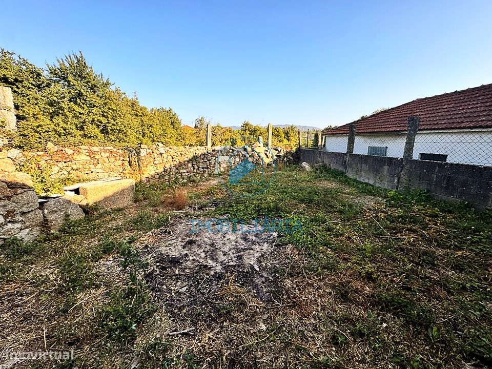 Moradia térrea para Restauro | 581 m²-10