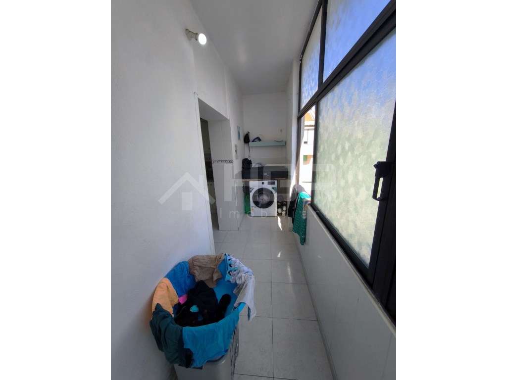 T2 | BOAS ÁREAS | 2 VARANDAS | LOCALIZAÇÃO CENTRAL | ALTO SEIXALINHO-12