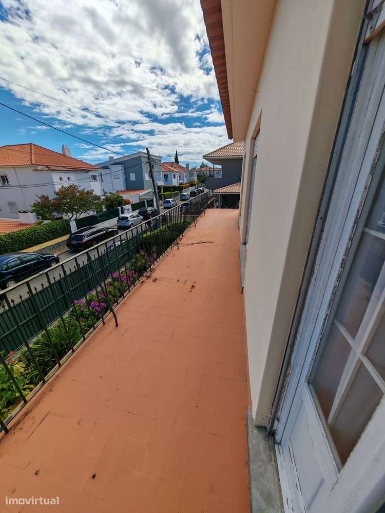 Moradia em bairro calmo de moradias - São João Estoril-42