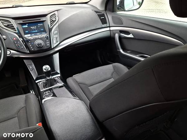 Hyundai i40 1.7 CRDi BlueDrive Comfort - 23