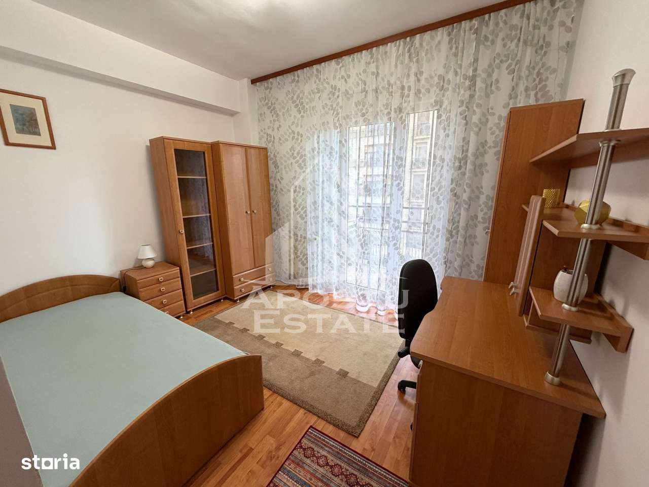 Apartament cu 3 camere decomandat zona Aradului - Imagine principală: 4/8