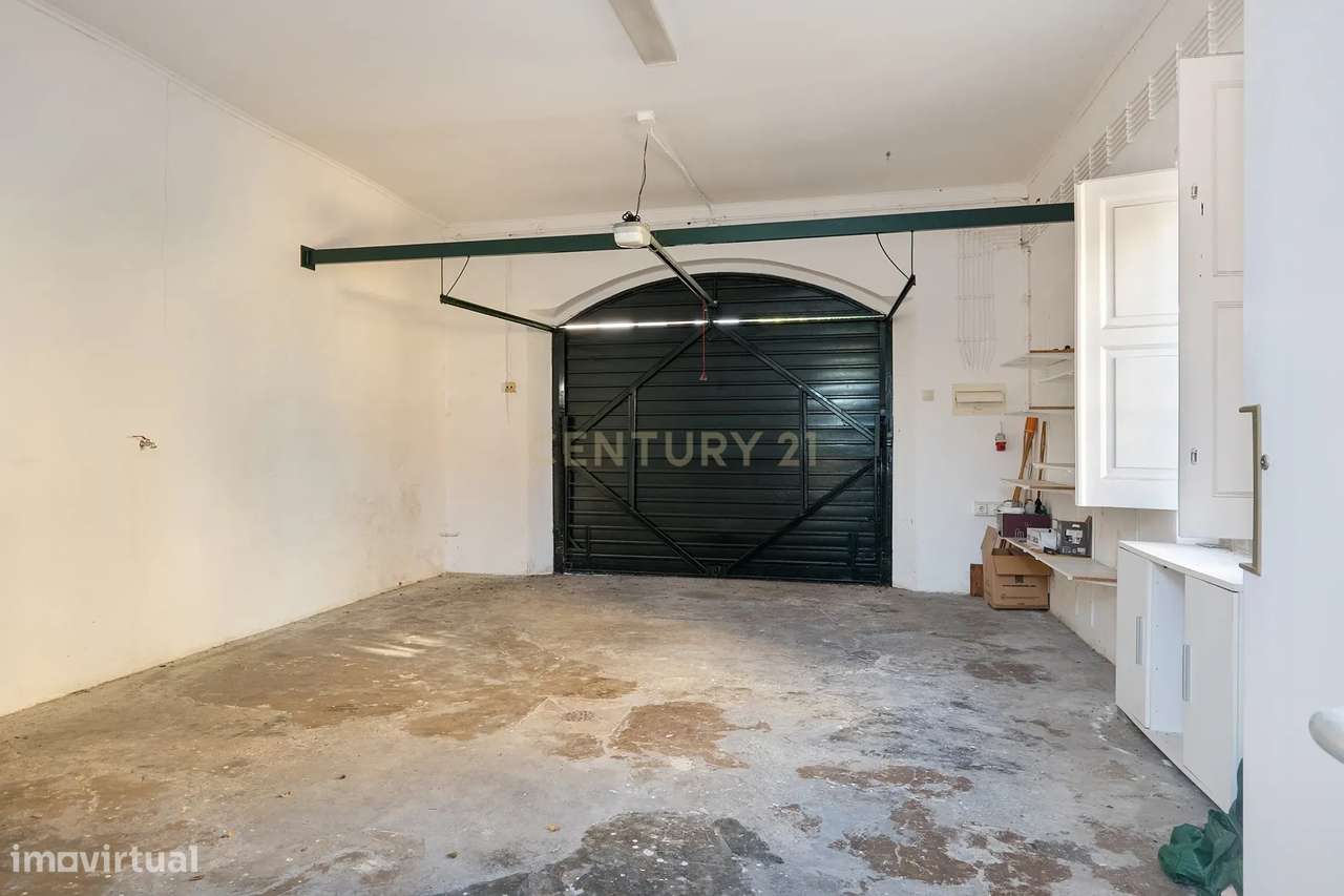 Fantástica Moradia no Restelo - Belém-24