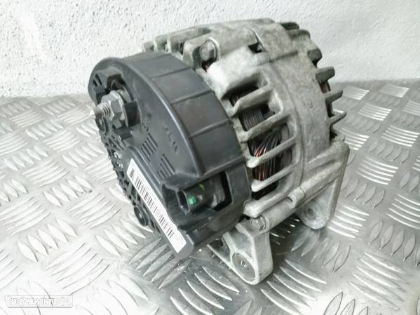 Alternador Renault Dacia 1.5 Dci Clio III Megane III Kangoo Captur - 3