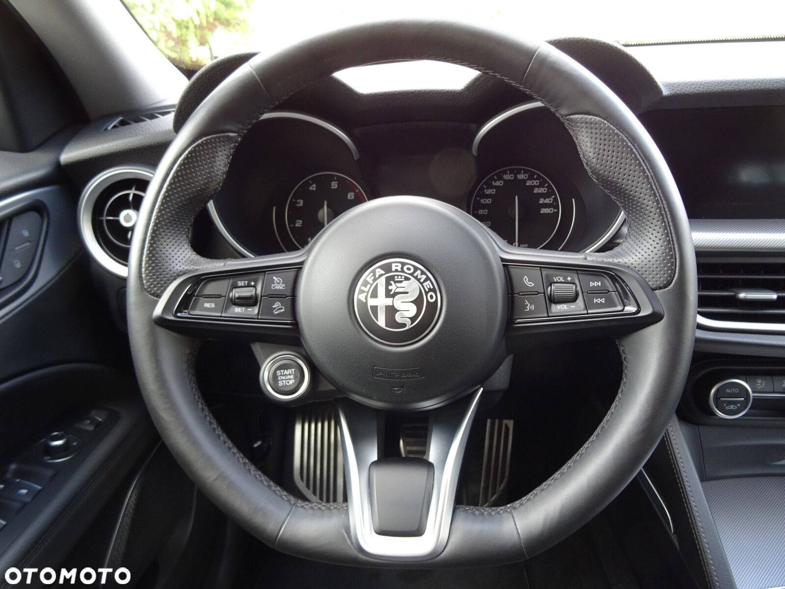 Alfa Romeo Stelvio 2.0 Turbo Sprint Q4 - 11