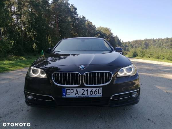 BMW Seria 5 520d Luxury Line - 4