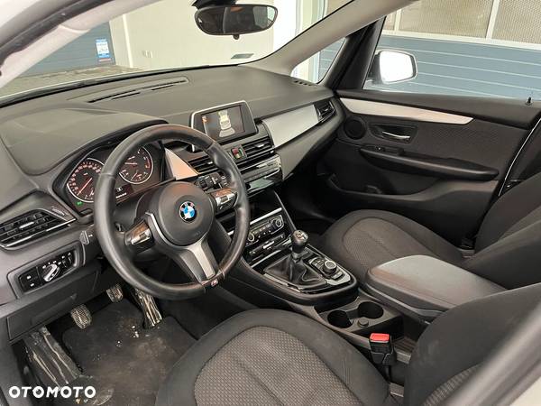 BMW Seria 2 216d Gran Tourer Luxury Line - 18