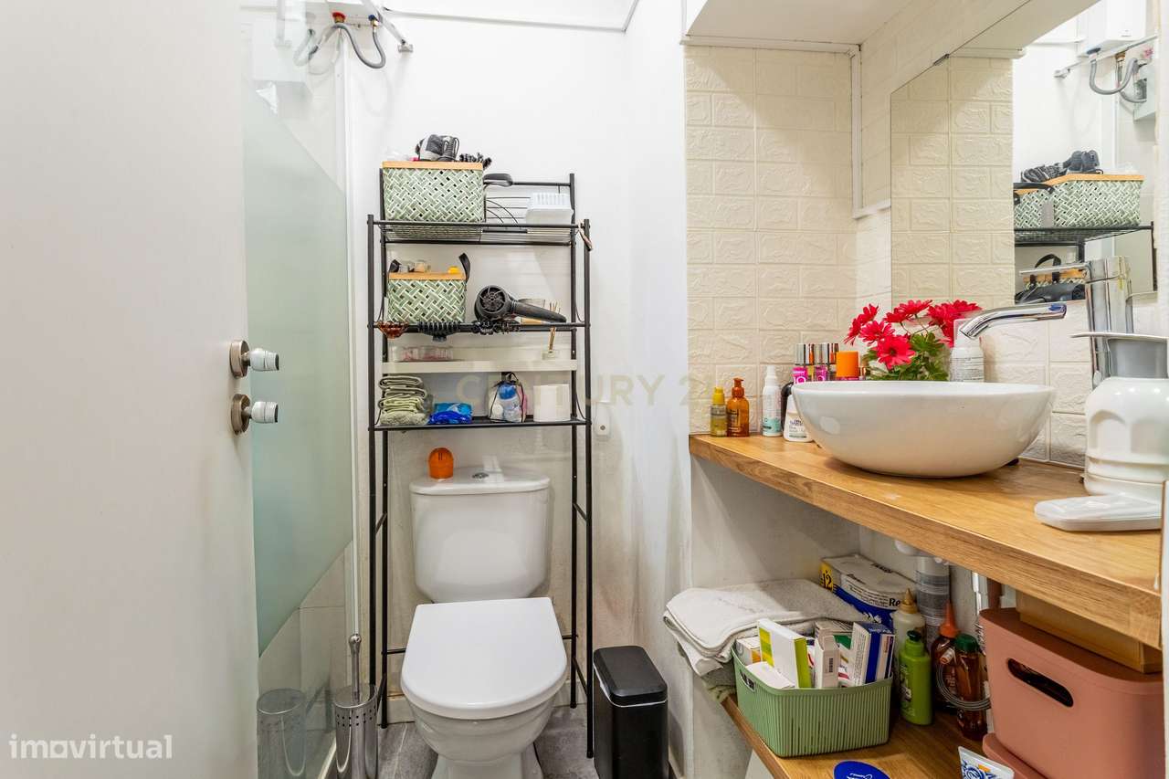 Moradia T1 em Bucelas, Loures - Oportunidade Única!-10