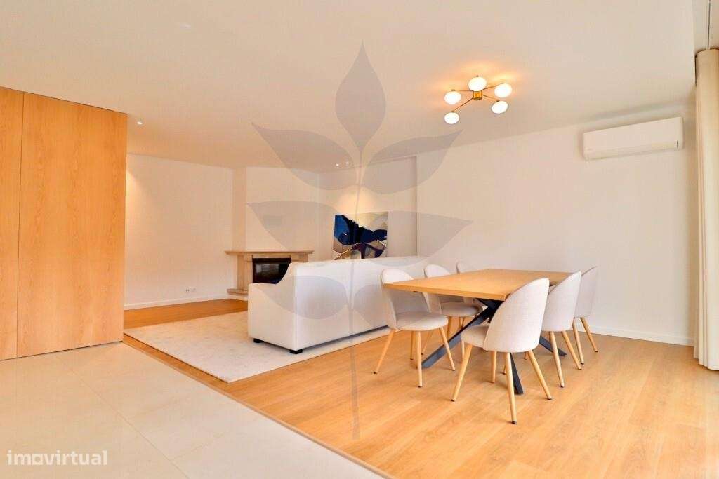 Venda apartamento T2 totalmente renovado em Maximinos-18
