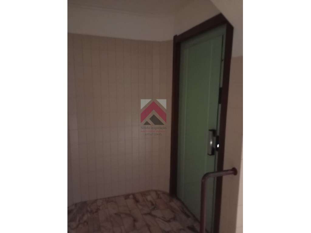 Apartamento T2 remodelado no Rio Tinto - Grande imagem: 3/18