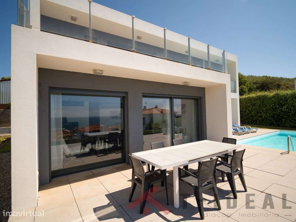 Moradia T4 com Vista de Mar-27