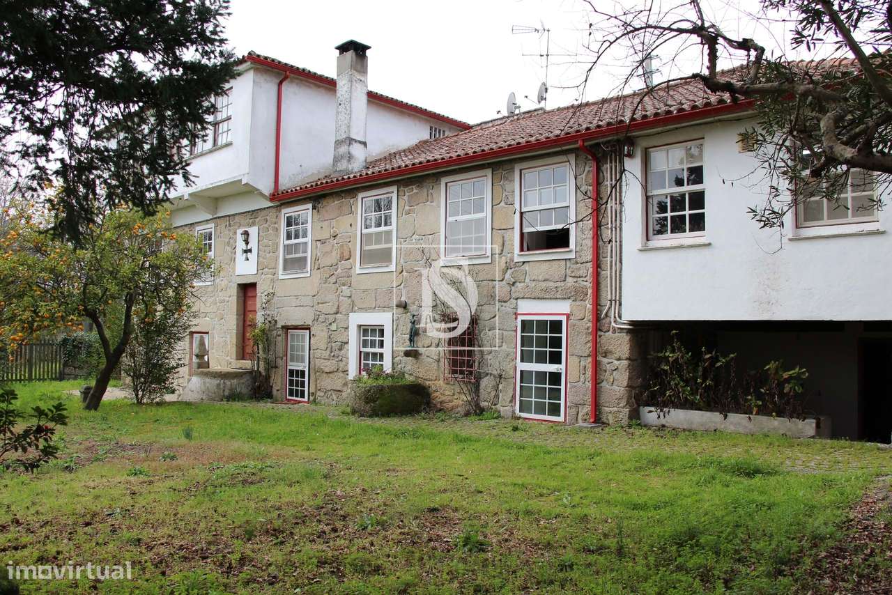 Quinta com moradia T4+3 e terreno de 1,7ha - Grande imagem: 4/49