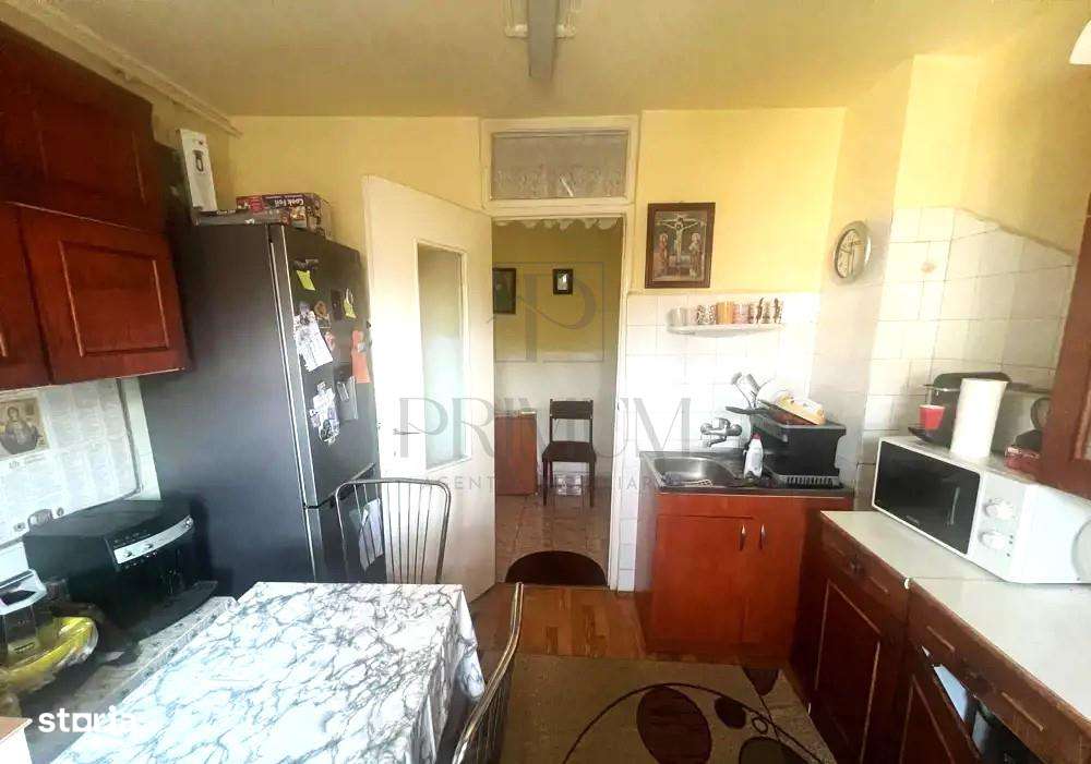 COMPLEXUL STUDENTESC - ETAJ 3 - BLOC IZOLAT - 3 cam - 2 bai - centrala - Imagine principală: 5/9