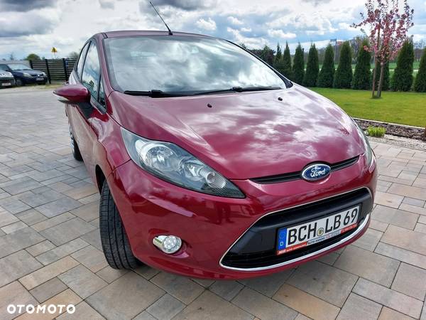 Ford Fiesta 1.25 Platinium X - 29