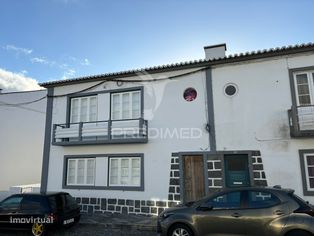 Apartamento T2 - 1º andar a minutos do Centro de Angra - Grande imagem: 2/8