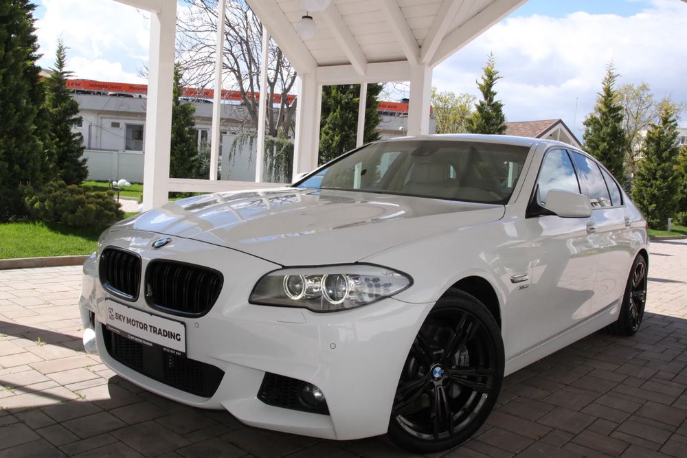 BMW 5 Series F10/F11/F07 [2010 - 2017] 525d xDrive AT 2012