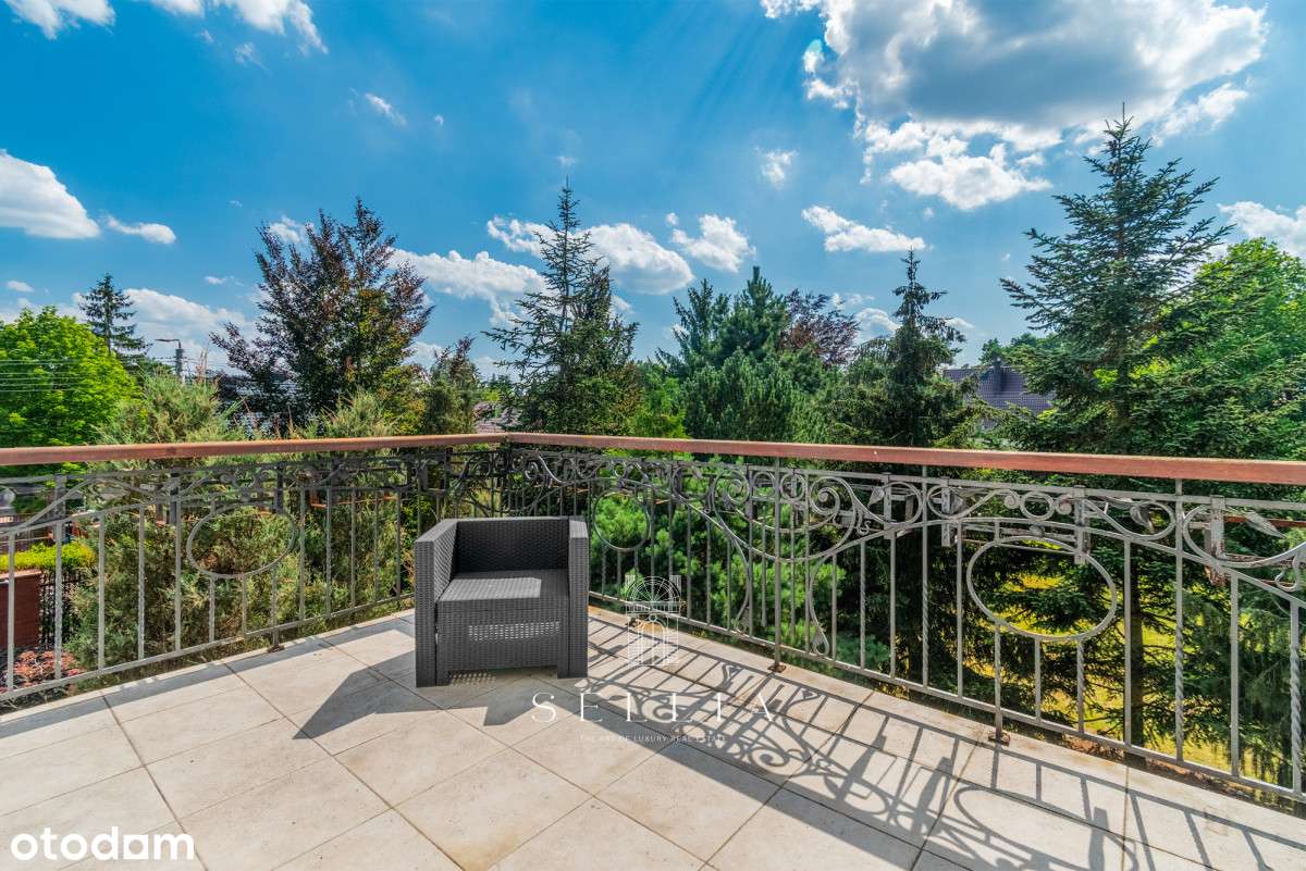 Wyjątkowa rezydencja w malowniczym Józefowie-16