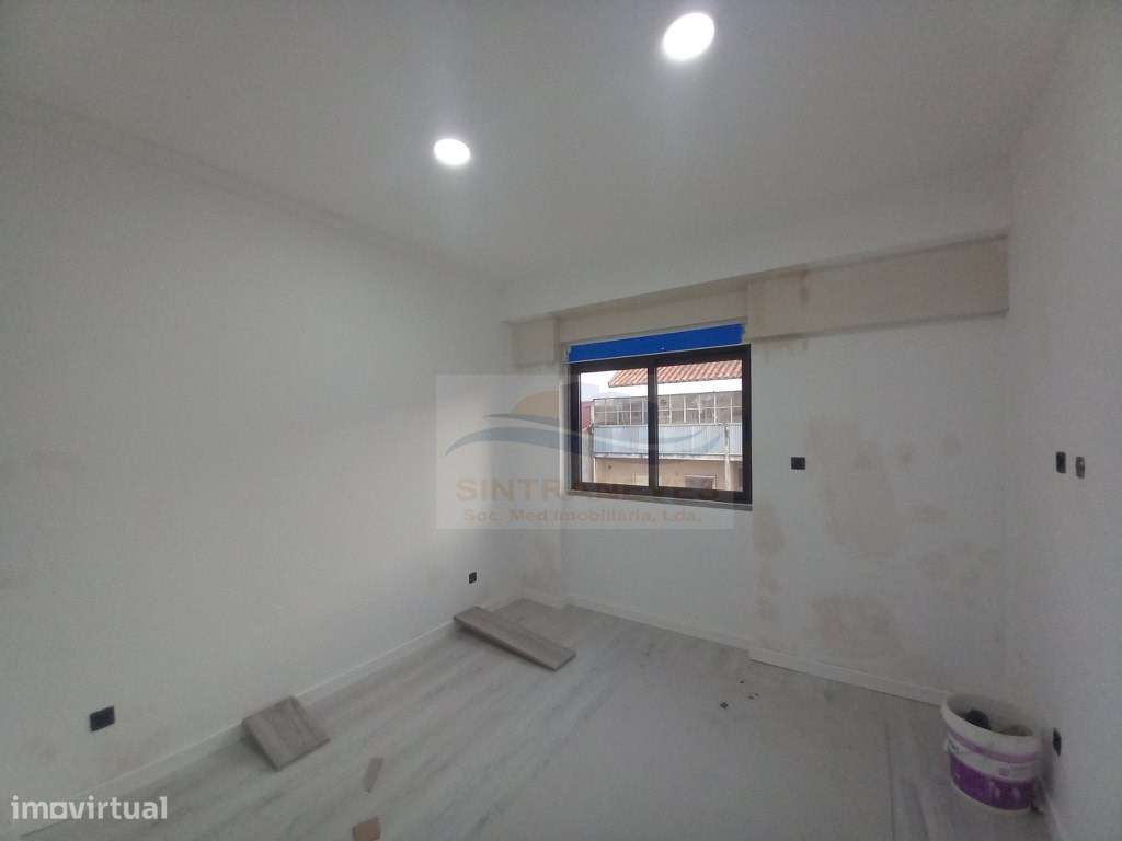 Fantástico T3 Dúplex, totalmente remodelado com Garagem a 300m da P...-36