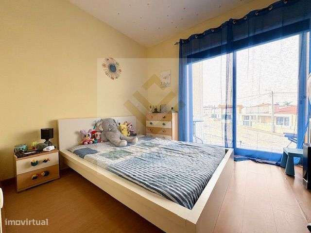 Moradia T4 com espaço exterior em Válega-23