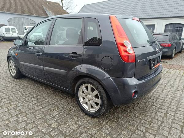 Ford Fiesta 1.4 Ambiente - 4