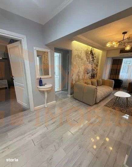 Apartament 4 camere de vanzare, situat in  zona Inel II-Constanta - Imagine principală: 2/9