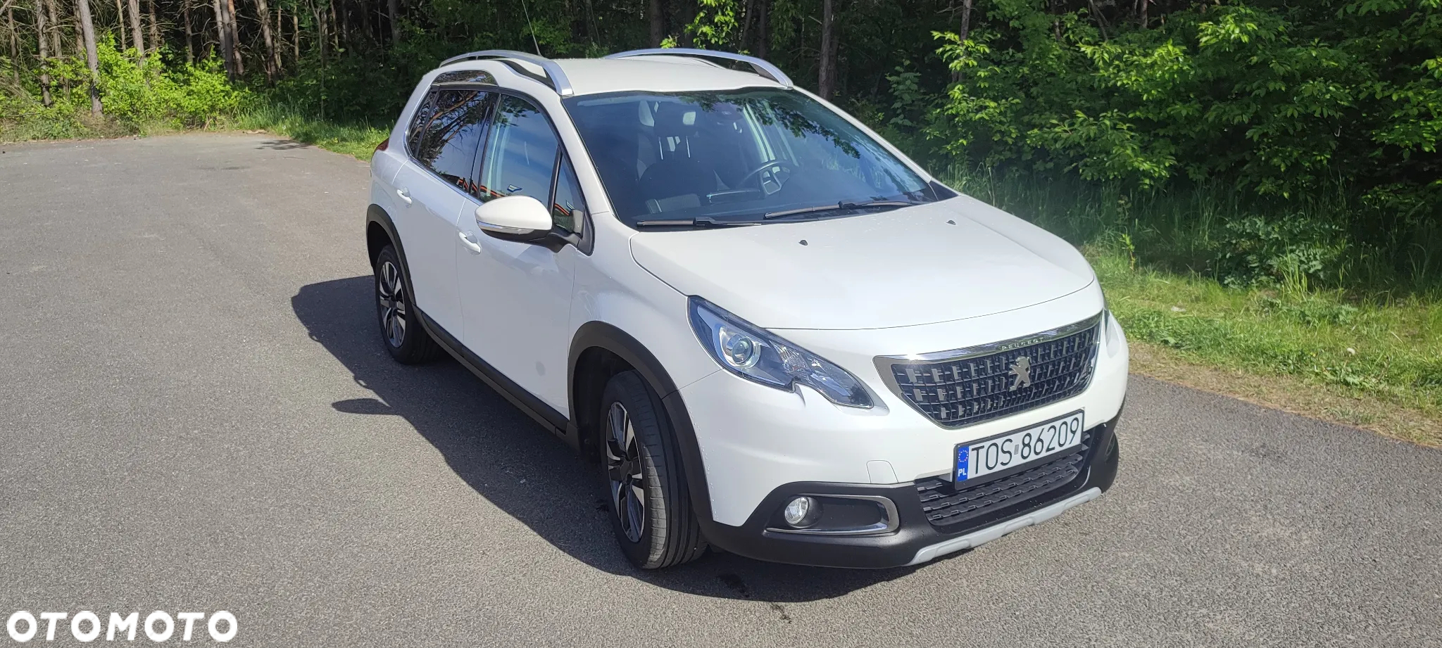 Peugeot 2008 BlueHDi 100 STOP & START Allure - 8