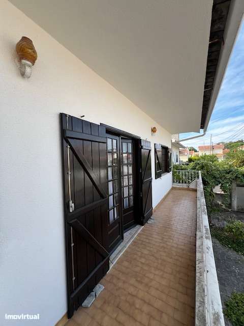 Moradia c/ Garagem, 692m2 de terreno, na Aroeira!-33
