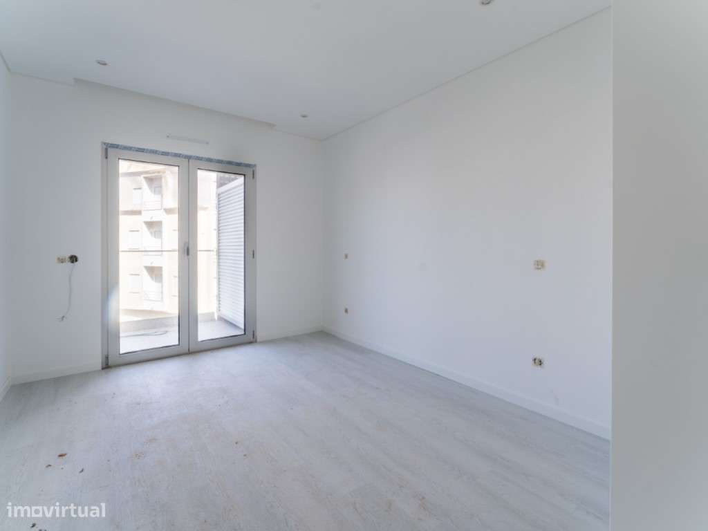 Apartamento T3 junto ao mercado- 200 mts da praia-19