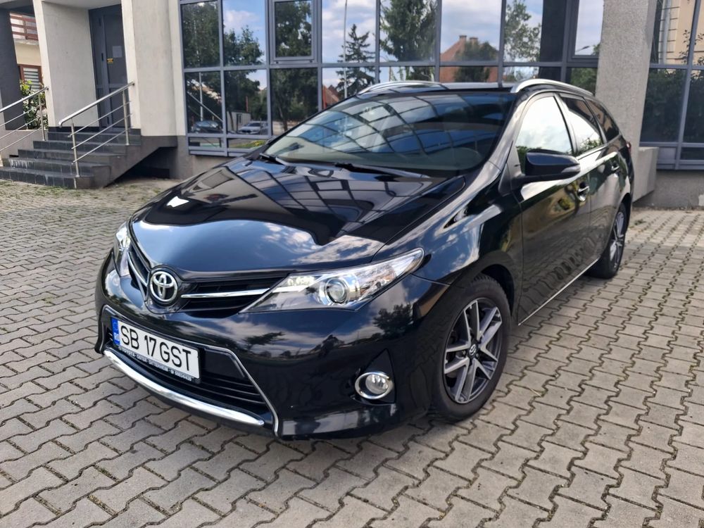 Toyota Auris II [2012 - 2018] 2014