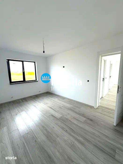 Casa 3 cam,  2 bai, canalizare, 400 teren, Ciurbesti, Miroslava - Imagine principală: 5/8