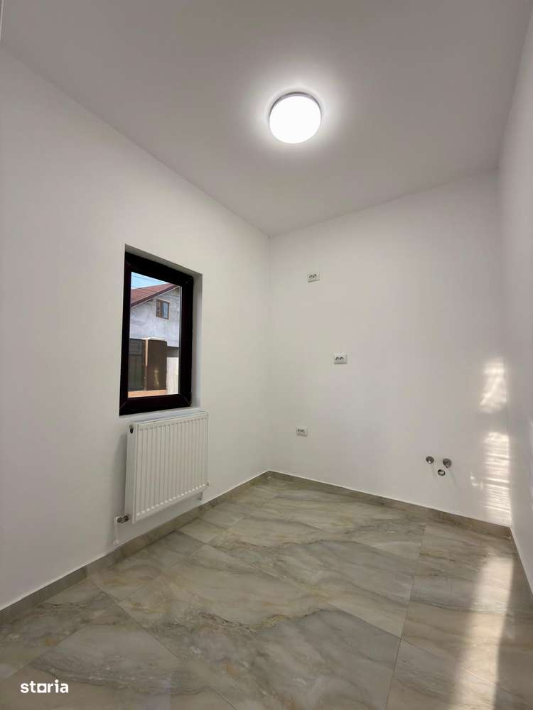 Casă 4 camere | Lumina - Imagine principală: 4/8