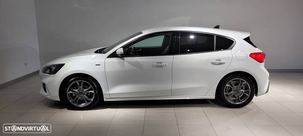 Ford Focus 1.0 EcoBoost MHEV ST-Line - 4