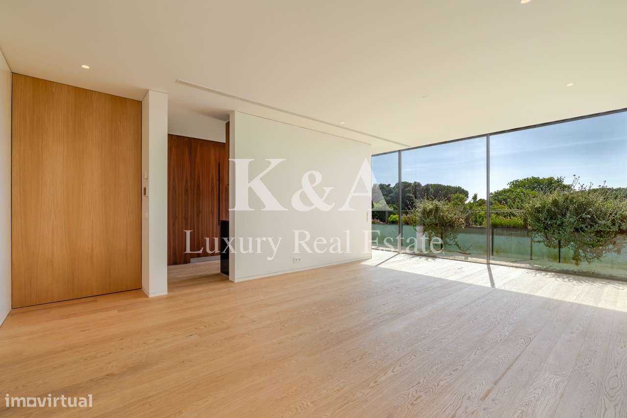 Apartamento Penthouse T4 com terraço e piscina na Foz-7