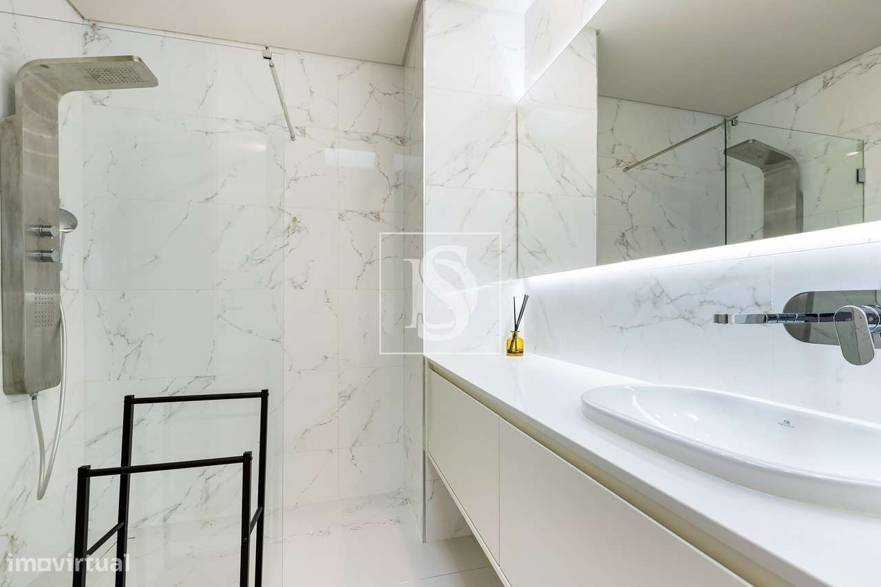 Moradia isolada, com piscina, Sintra-12