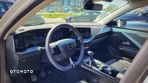 Opel Astra V 1.2 T Edition S&S - 10