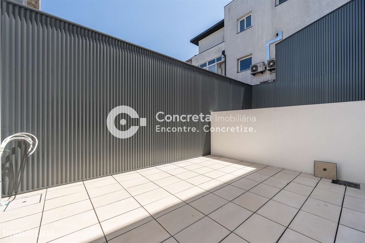 Apartamento T1 novo com pátio no centro em Braga-8