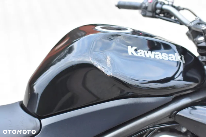 Kawasaki ER - 8