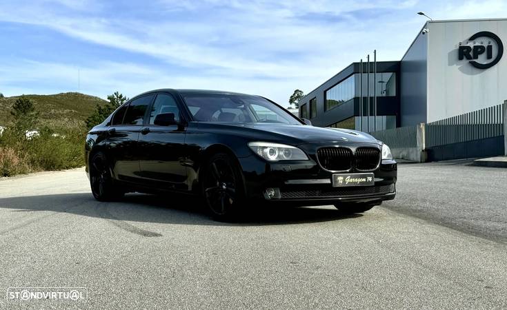 BMW 740 d Pack M - 4