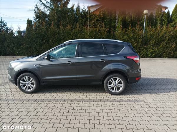 Ford Kuga 1.5 EcoBoost FWD Titanium ASS - 4