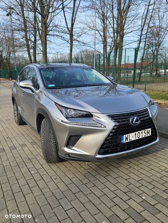 Lexus NX - 1