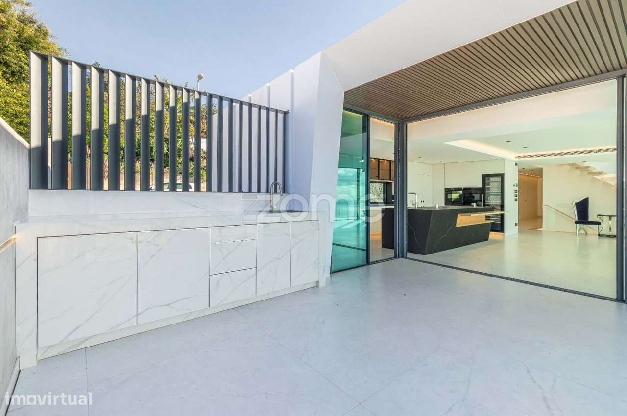 Moradia T4|Vista Baía|Funchal-21