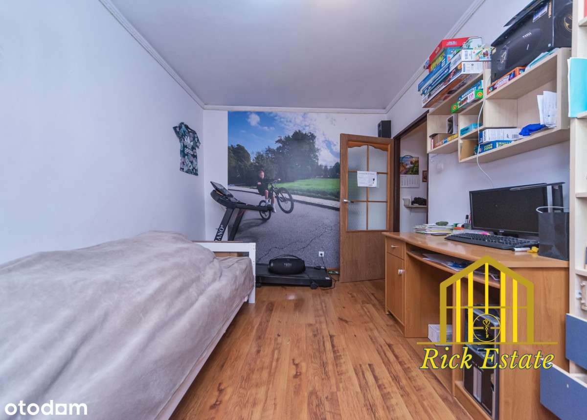 3 pokoje do remontu z prywatnym parkingiem-12