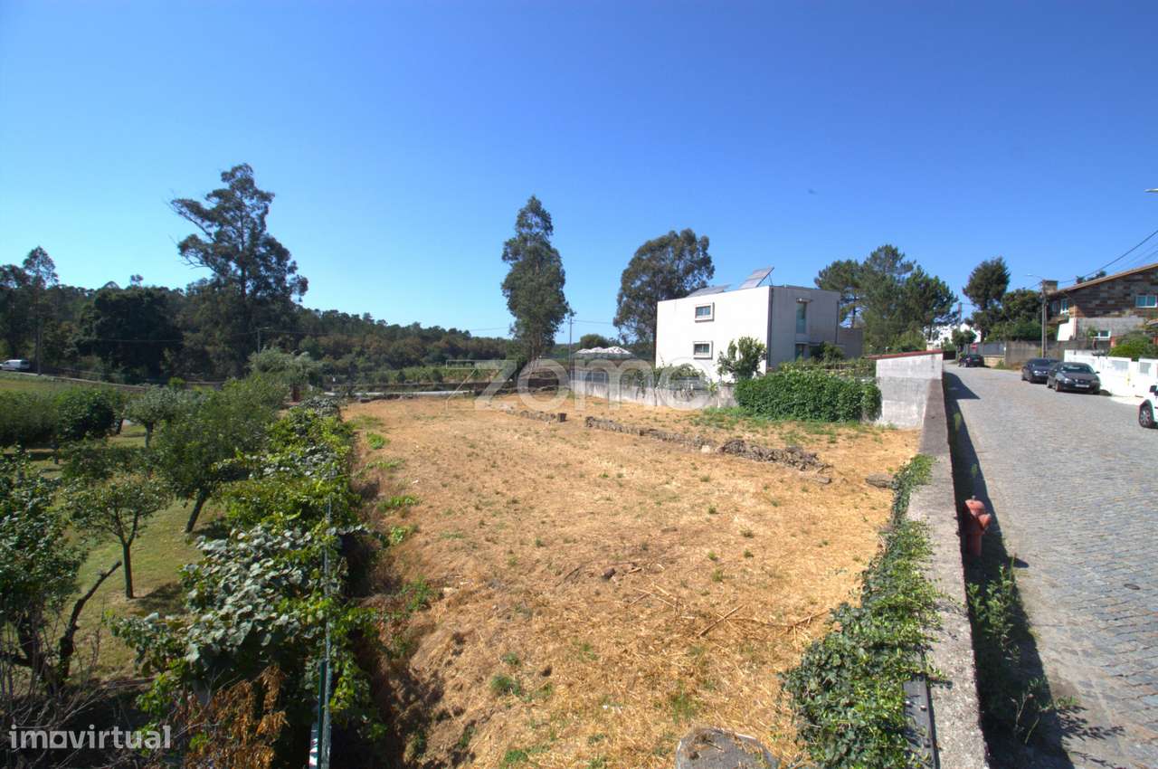 Lote de Terreno para Construção no Lugar da Várzea do Monte - Grande imagem: 4/24