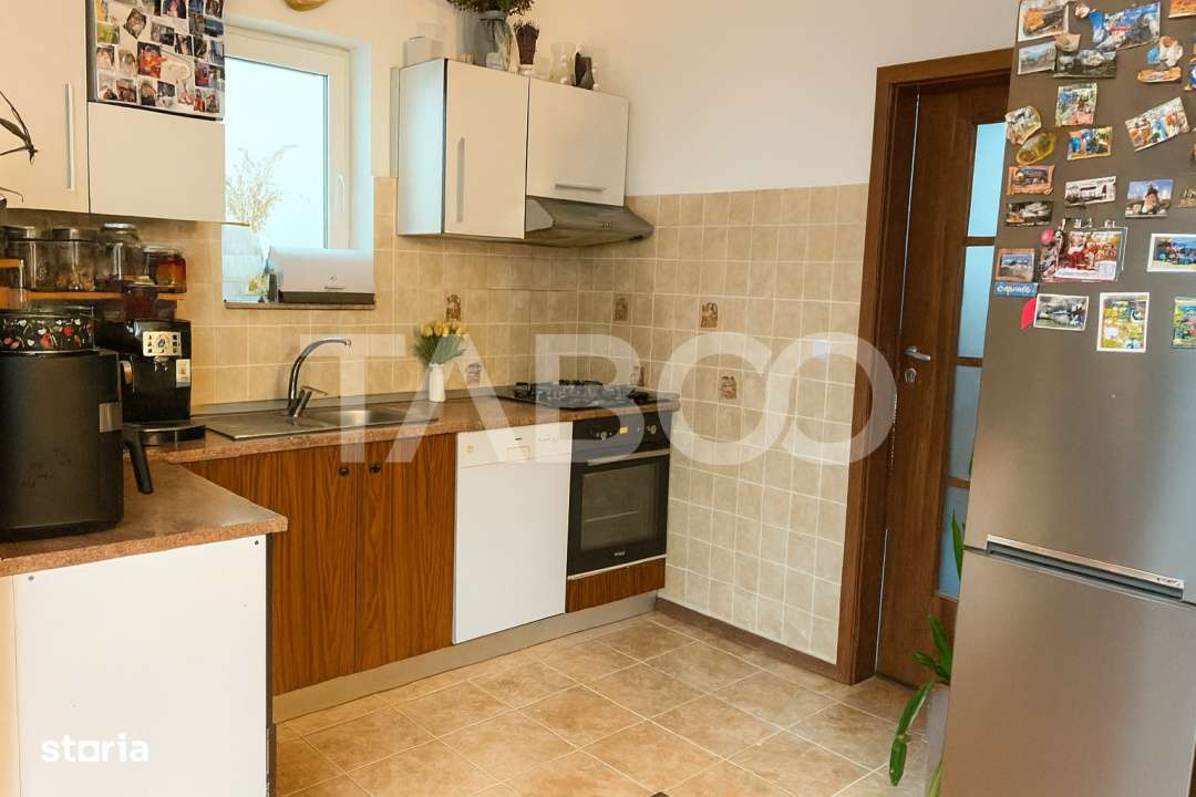 Apartament cu 3 camere spatioase de vanzare in Selimbar - 100 mp utili - Imagine principală: 3/12