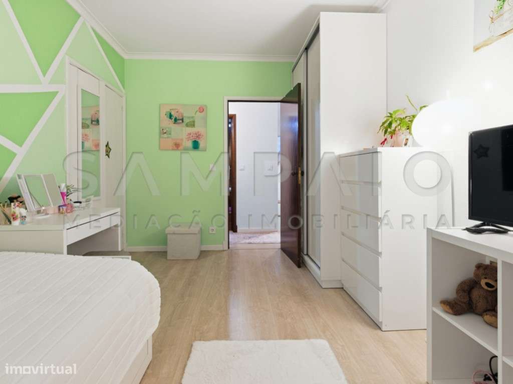 Moradia T3 - Valbom/S. Cosme-12