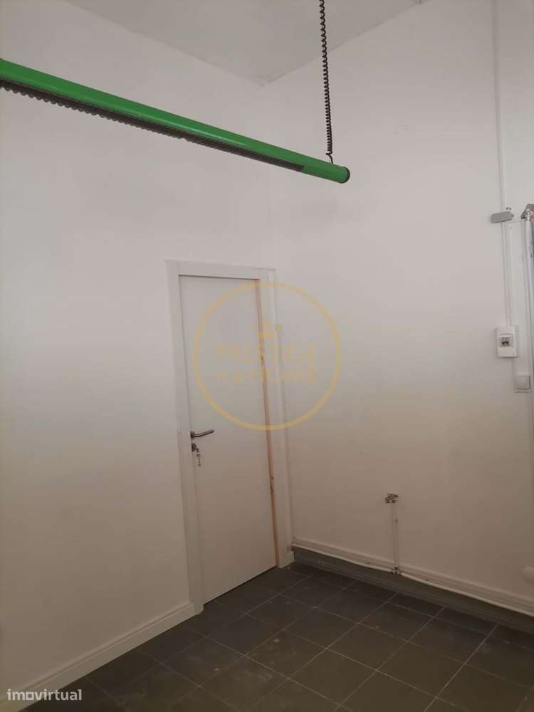 Espaço Comercial em Loulé-16