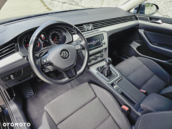 Volkswagen Passat 1.6 TDI (BlueMotion Technology) Comfortline - 7