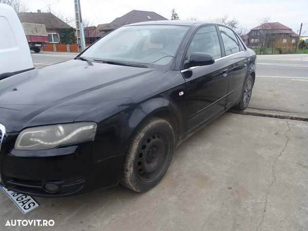 Dezmembram Audi A4 B7, cod motor: BPW din 2007, Limuzina, Negru - 3