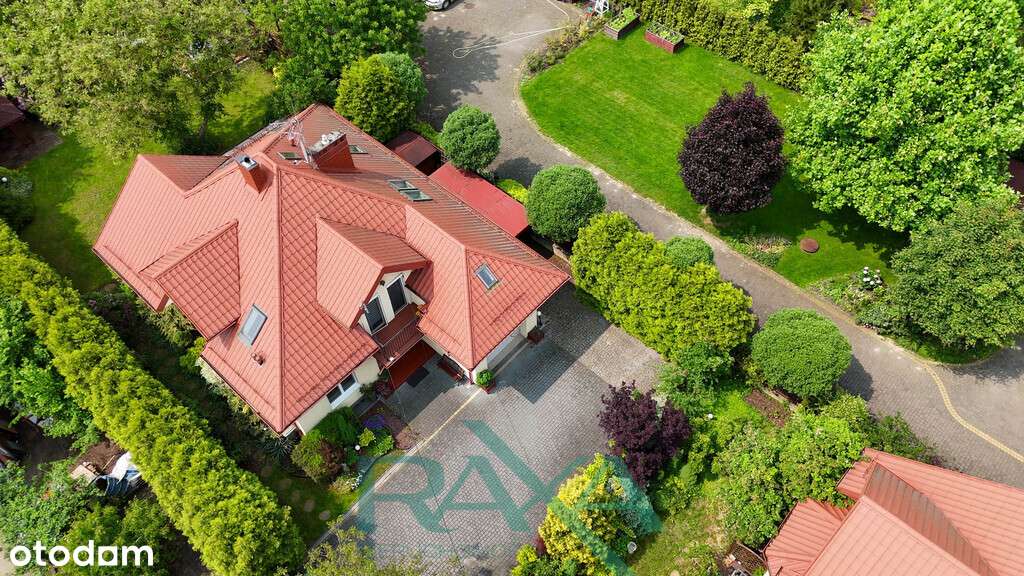 Wyjątkowy dom z sauną i ogrodem – Zielonka Bankowa-7