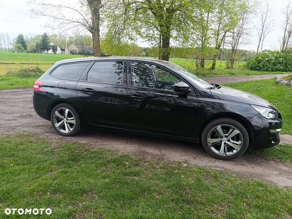 Peugeot 308 1.2 PureTech Active S&S - 4