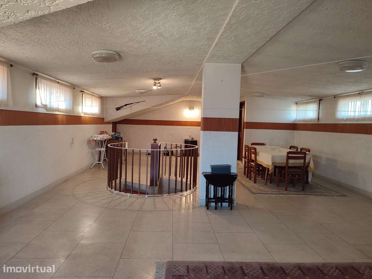 Casa com restaurante, localizada a poucos minutos a pé do mar, Espinho-5